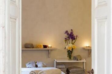هتل Borgo Pignano Tuscany