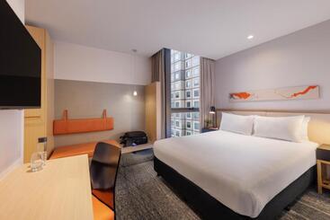 Brady Hotels Central Melbourne