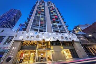 Brady Hotels Central Melbourne