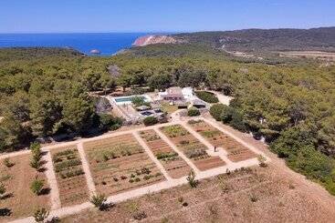 هتل Faustino Gran Relais & Chateaux