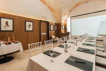 هتل Faustino Gran Relais & Chateaux
