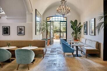 هتل Faustino Gran Relais & Chateaux
