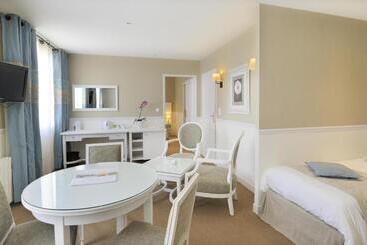 בית מלון כפרי Castel Clara Thalasso & Spa