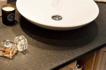 هتل Cgh Residences & Spas Les Chalets D Angele