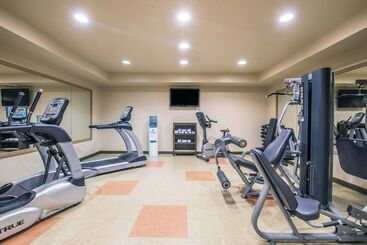 Clarion Hotel & Suites