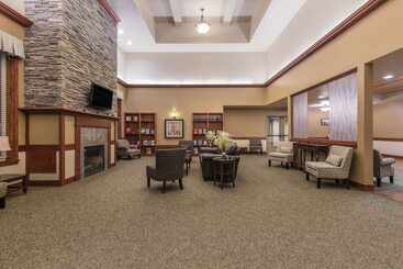 Clarion Hotel & Suites