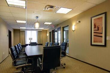 هتل Comfort Suites Carlsbad