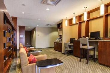 هتل Comfort Suites Carlsbad