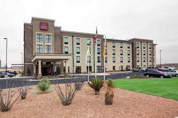 هتل Comfort Suites Carlsbad