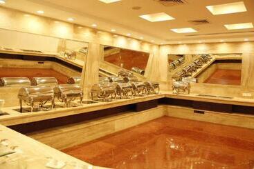 هتل Country Inn & Suites By Radisson Bathinda