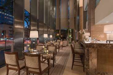هتل Discovery Primea