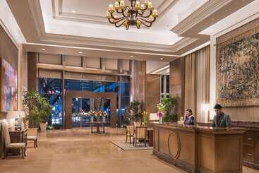 هتل Discovery Primea