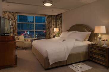 هتل Discovery Primea