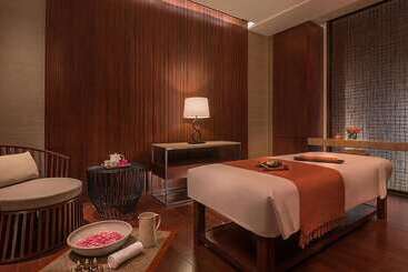 هتل Discovery Primea