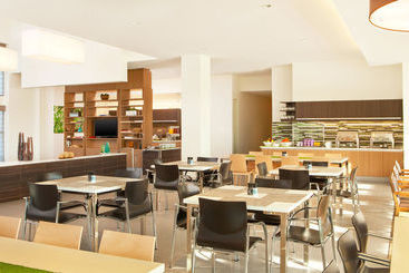 هتل Element Hanover Lebanon