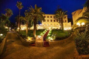 Grand Hotel Villa De France