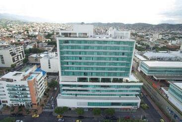 هتل Holiday Inn Cúcuta, An Ihg