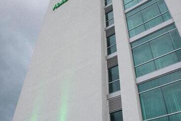 هتل Holiday Inn Cúcuta, An Ihg