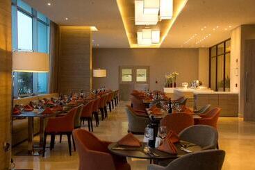 هتل Holiday Inn Cúcuta, An Ihg
