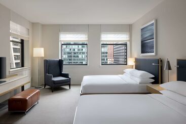 هتل Hyatt Centric The Loop Chicago