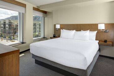 هتل Hyatt Place Boulder/pearl Street
