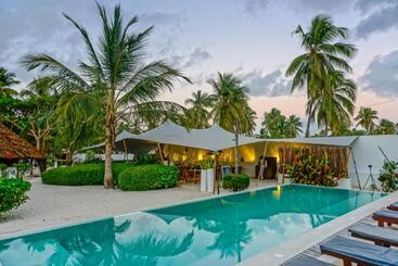 هتل Indigo Beach Zanzibar