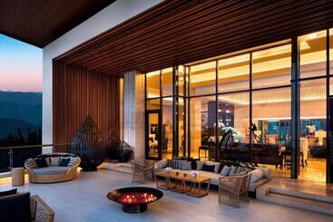 هتل Jw Marriott Mussoorie Walnut Grove Resort & Spa