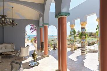 هتل La Maison Bleue El Gouna