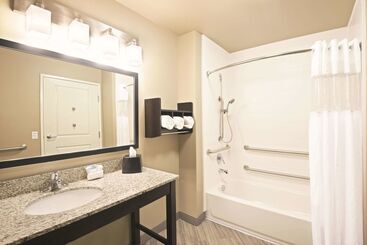 هتل La Quinta By Wyndham Billings