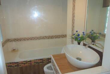 Lamoon Resotel