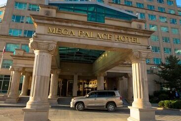 هتل Mega Palace