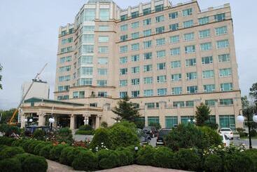 호텔 Mega Palace