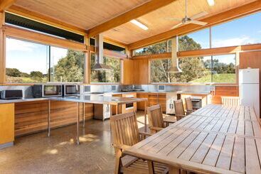 هتل Racv Inverloch Resort