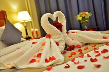هتل Radisson Blu  Dhahran