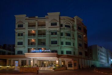 هتل Radisson Blu  Dhahran
