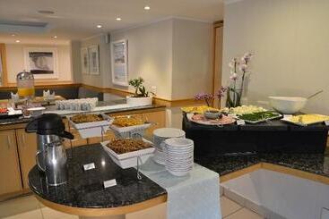 Szálloda Road Lodge Cape Town International Airport