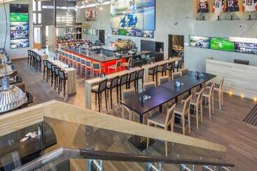 酒店 Sandman Signature Kamloops