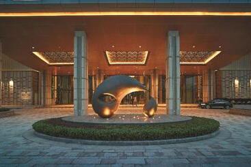 هتل Shangrila Qinhuangdao