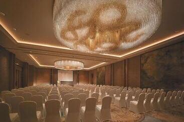 هتل Shangrila Qinhuangdao