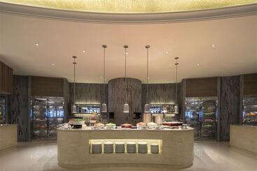 هتل The Westin Zhujiajian Resort, Zhoushan