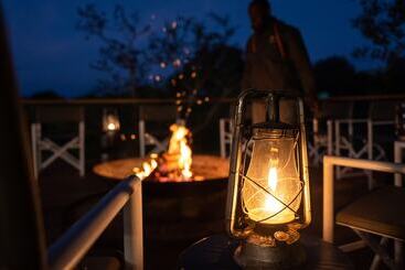 هتل Thornybush Game Lodge