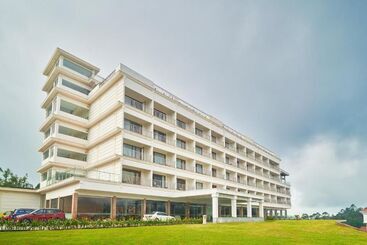 هتل Vibe Munnar Resort & Spa