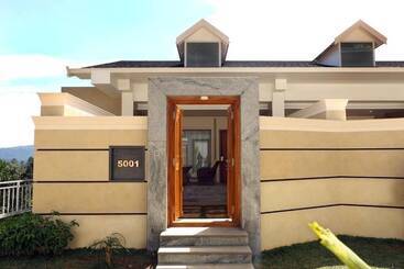 هتل Vibe Munnar Resort & Spa