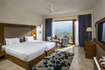 هتل Vibe Munnar Resort & Spa