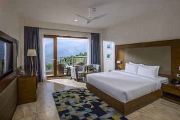 هتل Vibe Munnar Resort & Spa