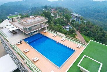 هتل Vibe Munnar Resort & Spa