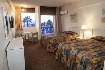 هتل Villa Marina