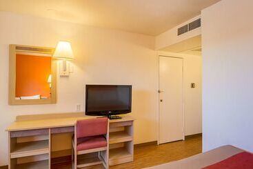 Motel 6 Laramie, Wy