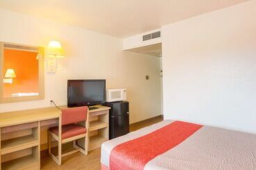 Motel 6 Laramie, Wy