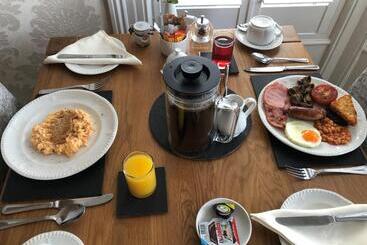 پانسیون Adcote House Exclusive For Adults
